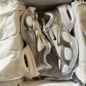 Nike Air Max Muse - Womens 10.5